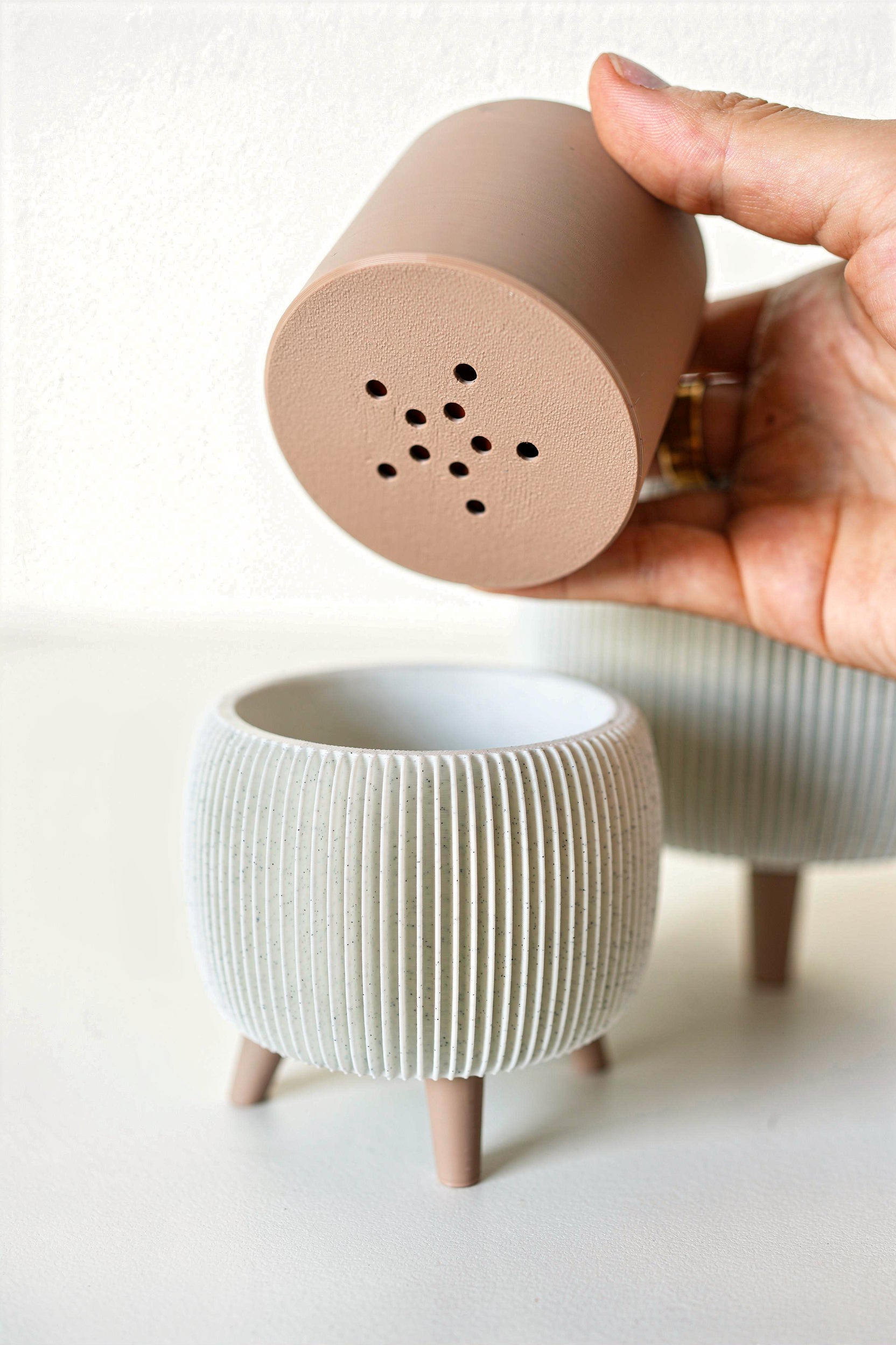 AVERA duo planters set with Raised Legs