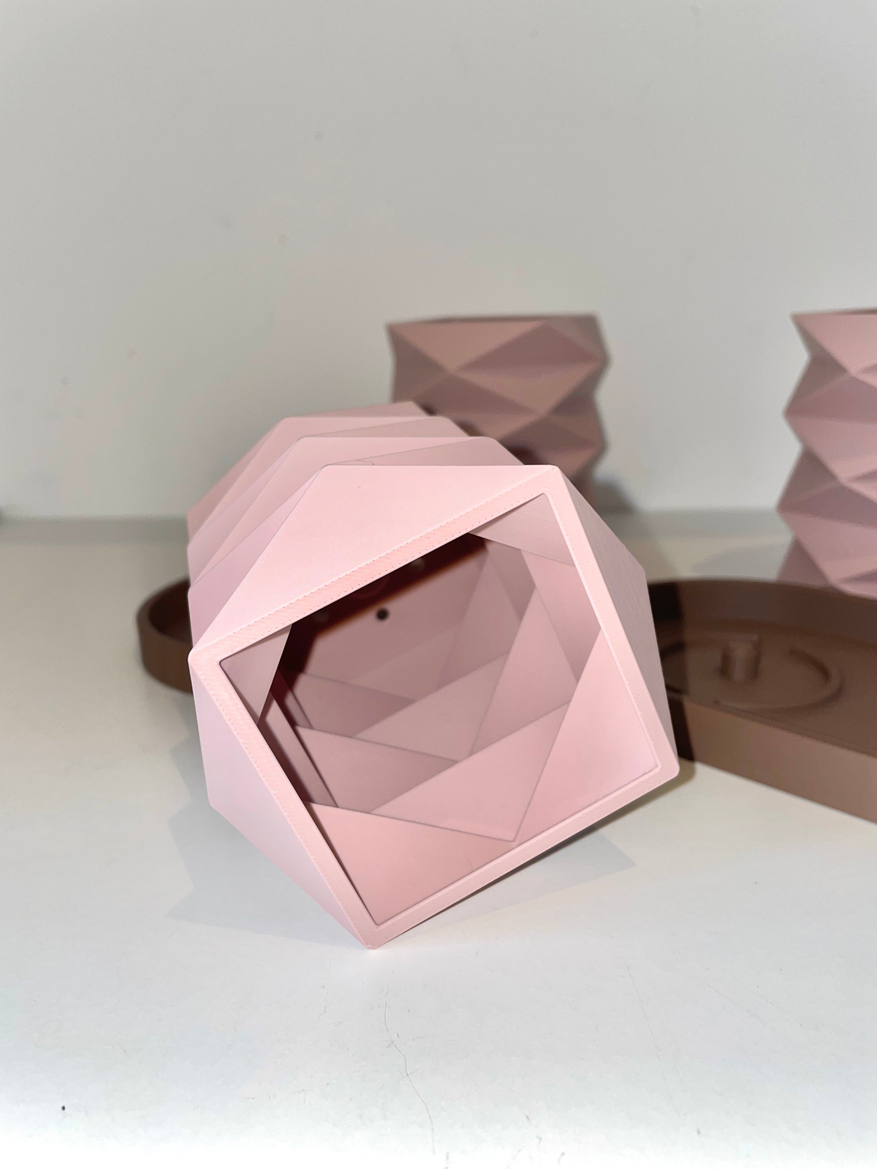 ORIGAMI indoor planter – Geometric Planter for Succulents & Cacti